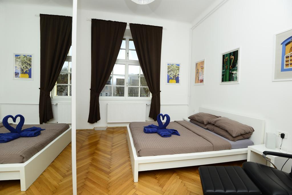 Galeria Rooms Ljubljana Rom bilde