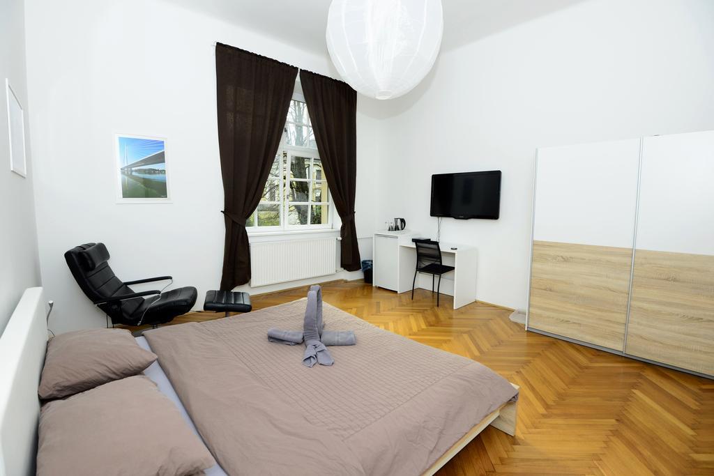Galeria Rooms Ljubljana Rom bilde